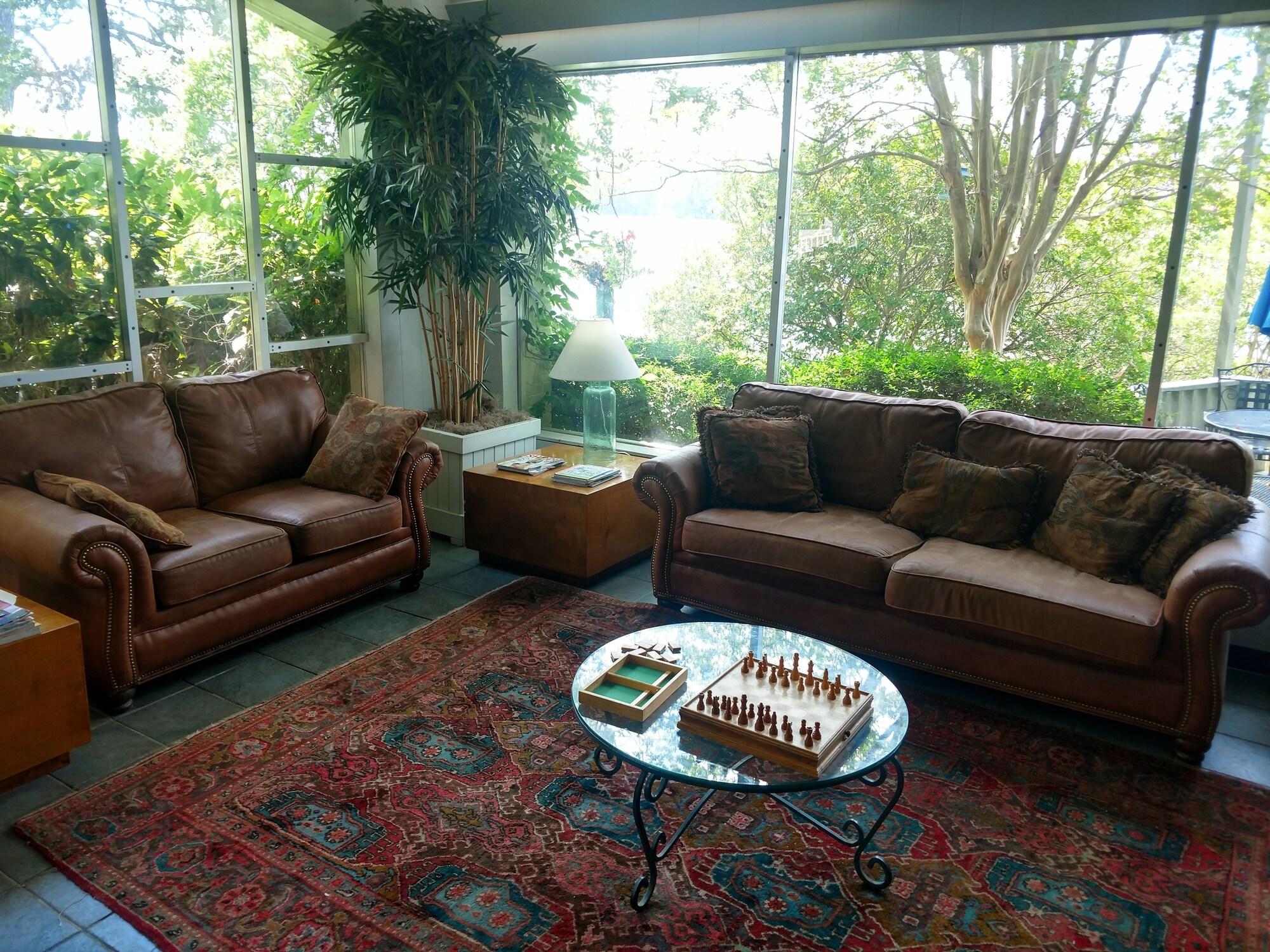 Vista Lobby Lake Tiak O Khata Resort