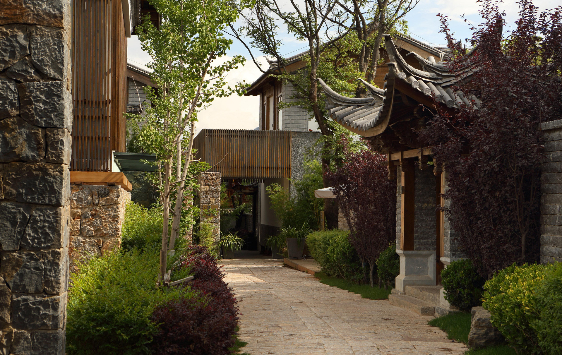 Vista Exterior Hotel Indigo Lijiang Ancient Town by IHG