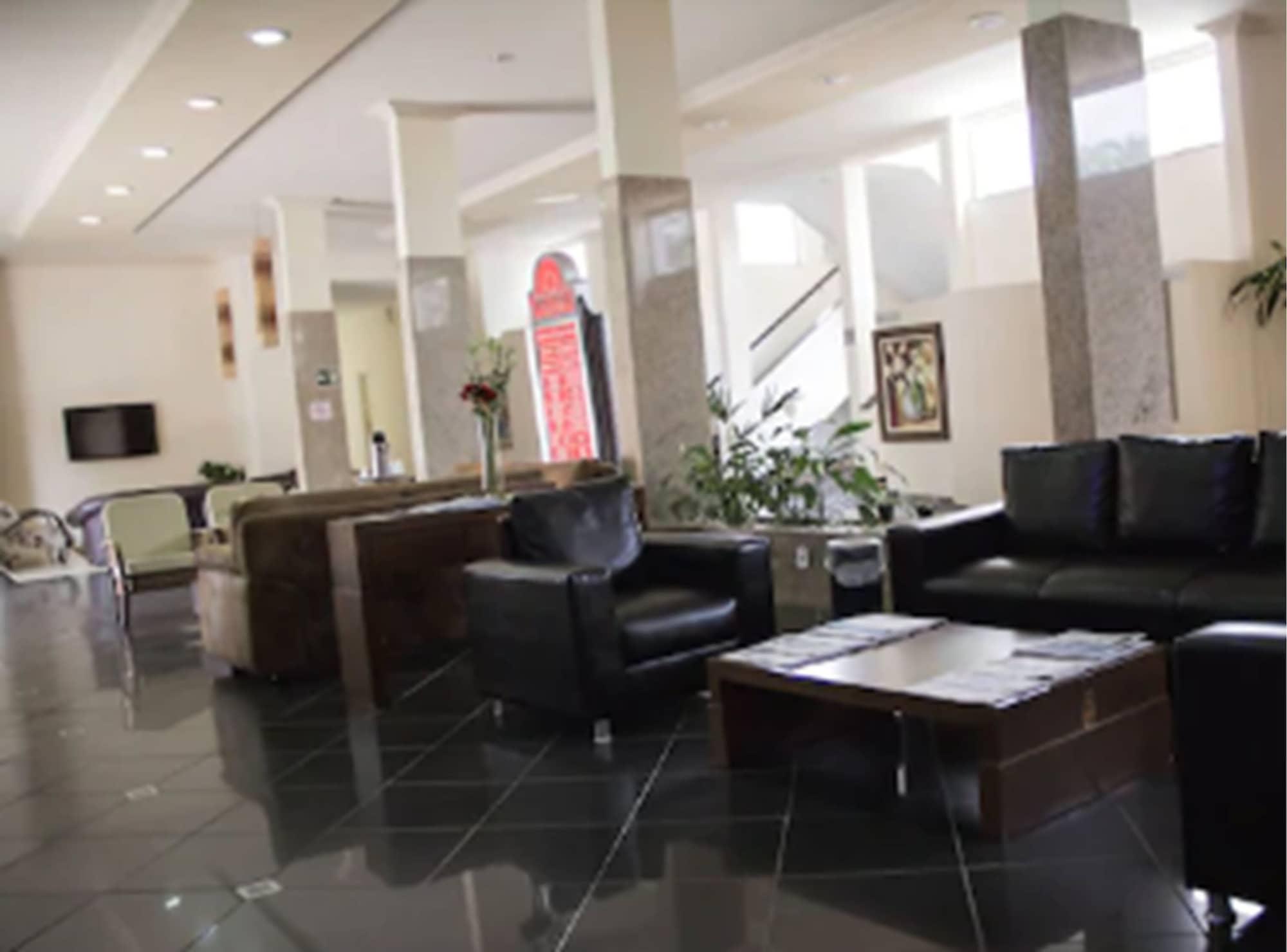 Vista Lobby Primar Plaza Hotel