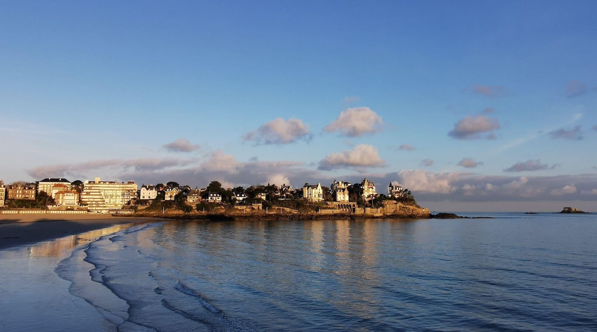Vista Exterior Le Crystal Dinard, Sure Hotel Collection by Best Western