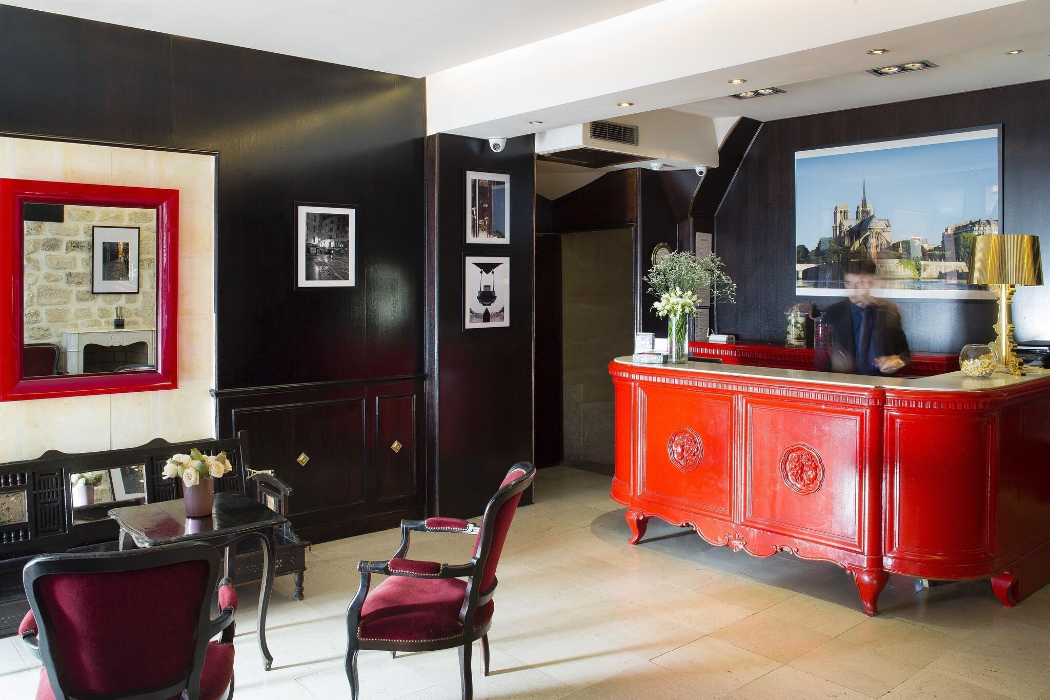 Vista Lobby Hotel Europe Saint Severin Paris