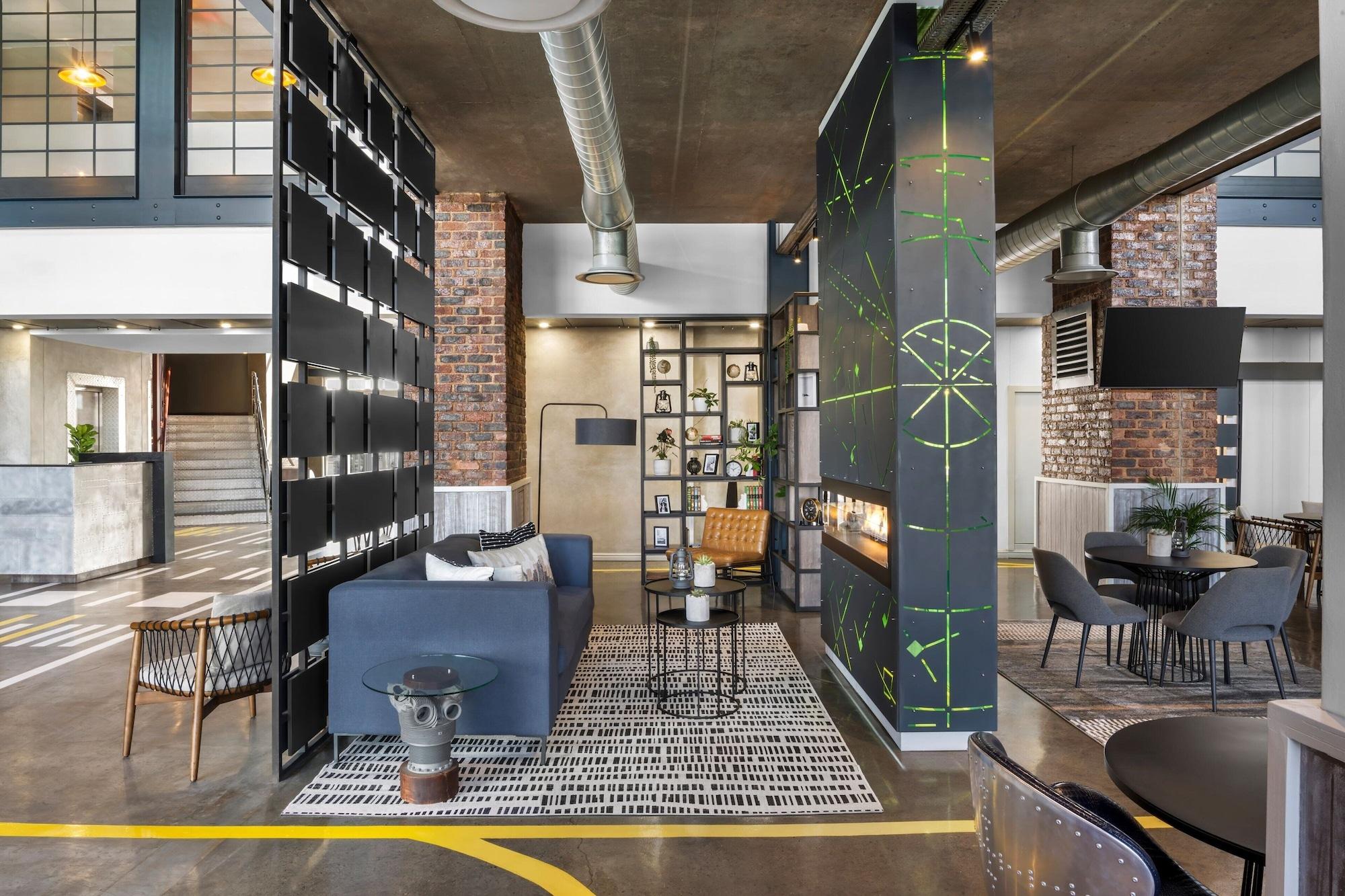 Vista Lobby Protea Hotel by Marriott O.R. Tambo Airport