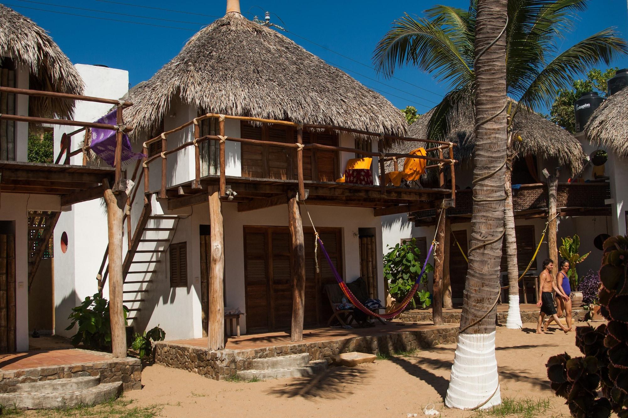 Varios Un Sueño Cabañas del Pacífico
