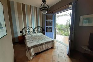 Alquiler Vacacional - Delightful beachfront villa surrounded by the peaceful pine forest of Andora