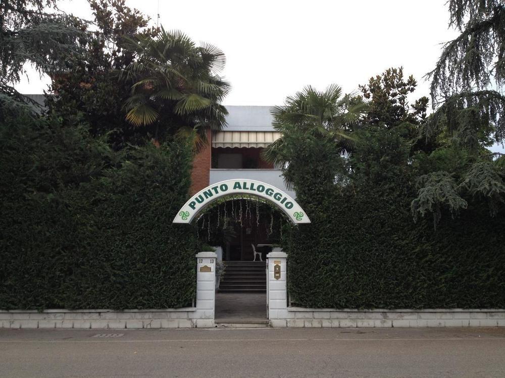 Vista Exterior Punto Alloggio B&B