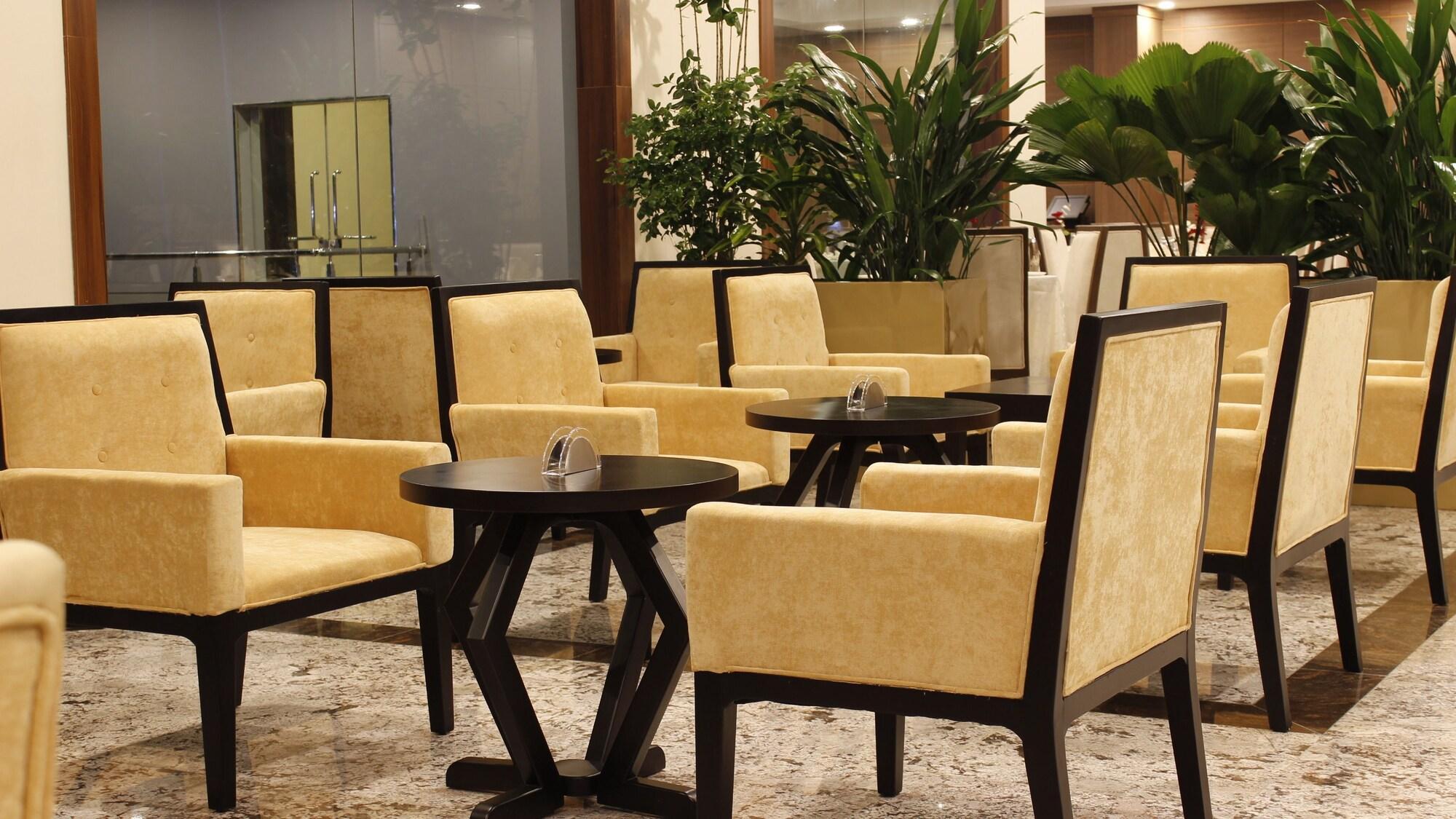 Bar/Salón Shoregate Hotels