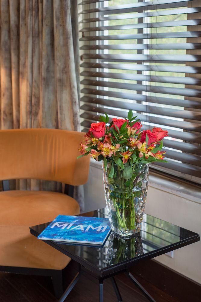 Hotel Lincoln Arms Suites