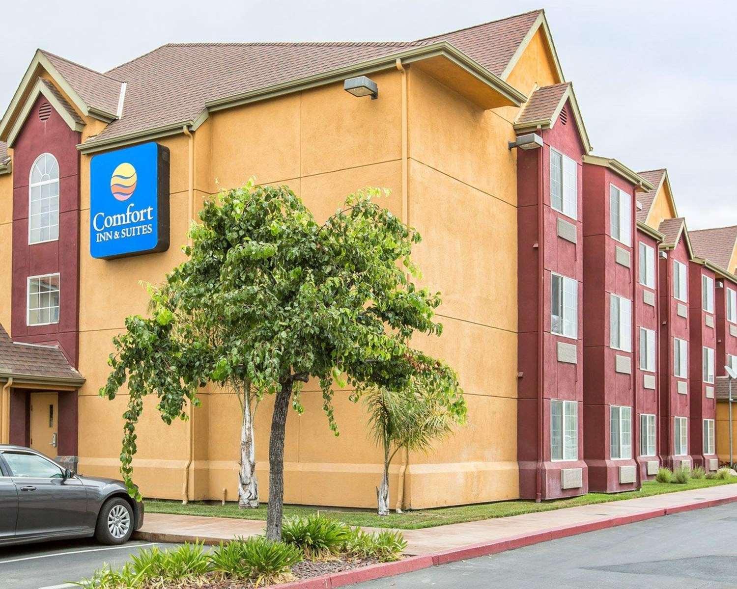 Vista Exterior Comfort Inn & Suites of Salinas