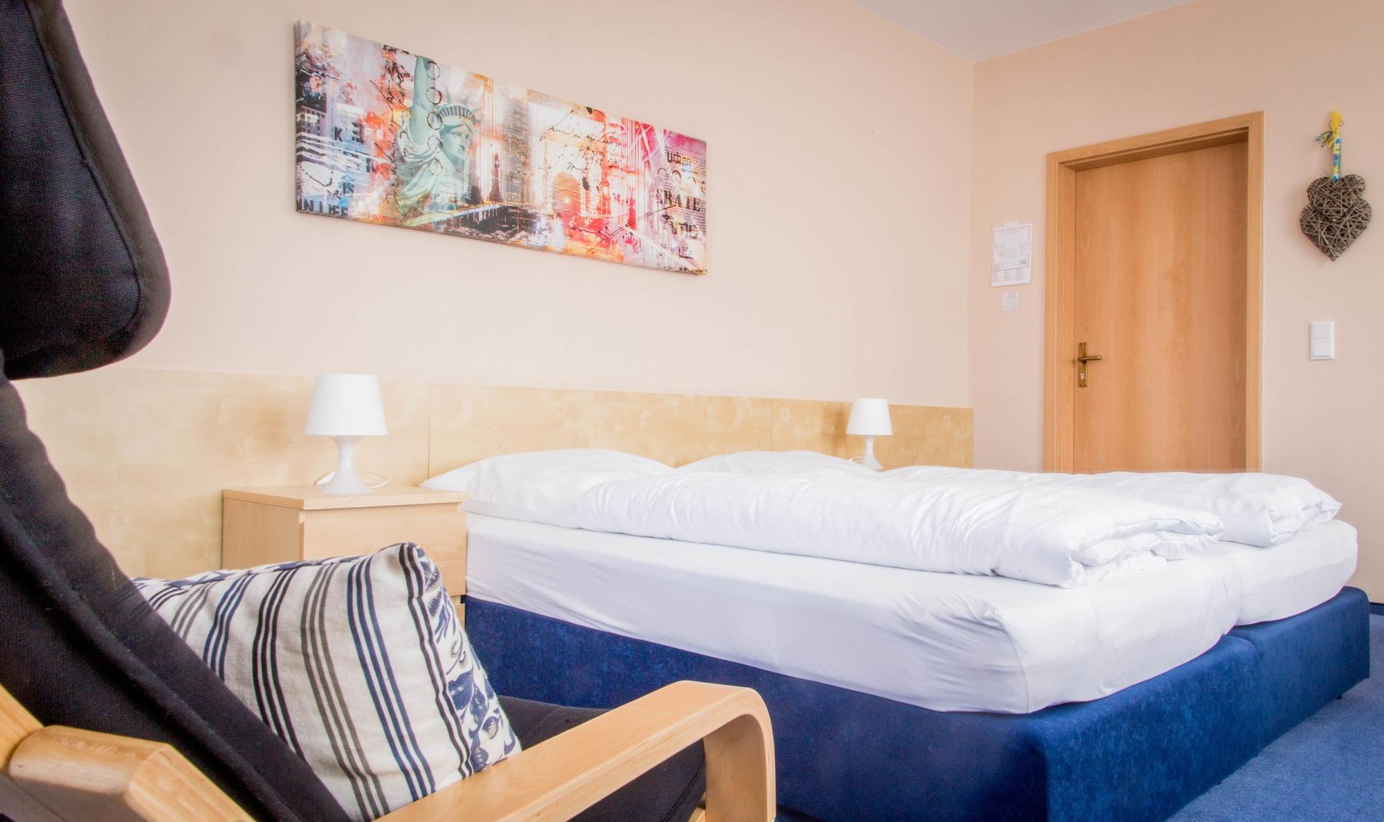 Varios Hotel Zum Grunewald