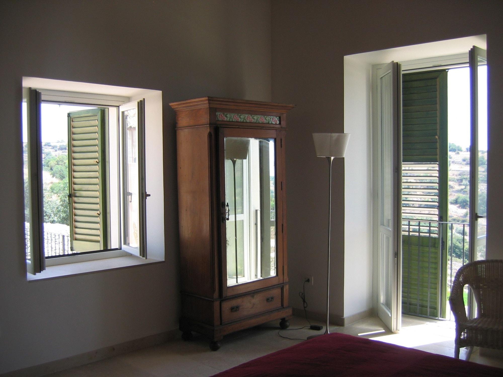 Set de Habitación Relais Parco Cavalonga