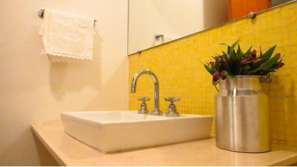 Equipamiento de Habitación Conforto MADÁ Hostel