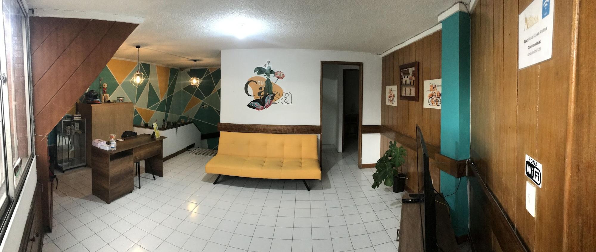 Varios Hostal Casa Lantana Usaquén - Hostel