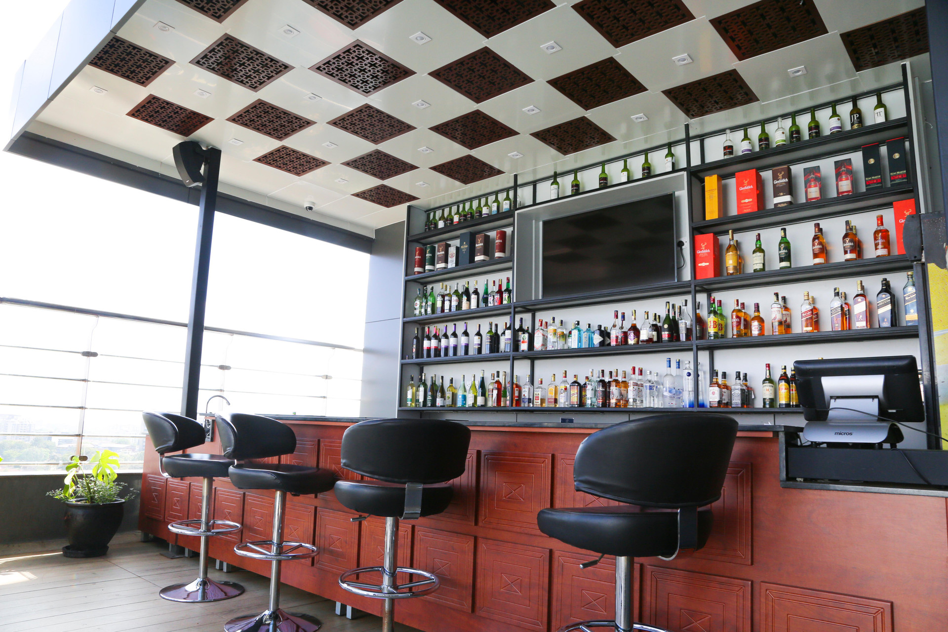 Bar/Salón Golden Tulip Westlands Nairobi