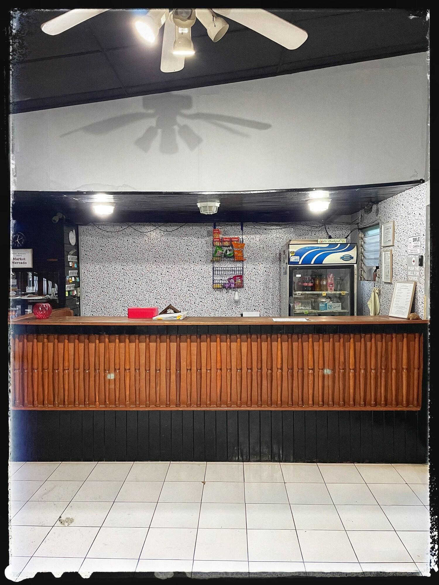 Vista Lobby Oasis Hostel