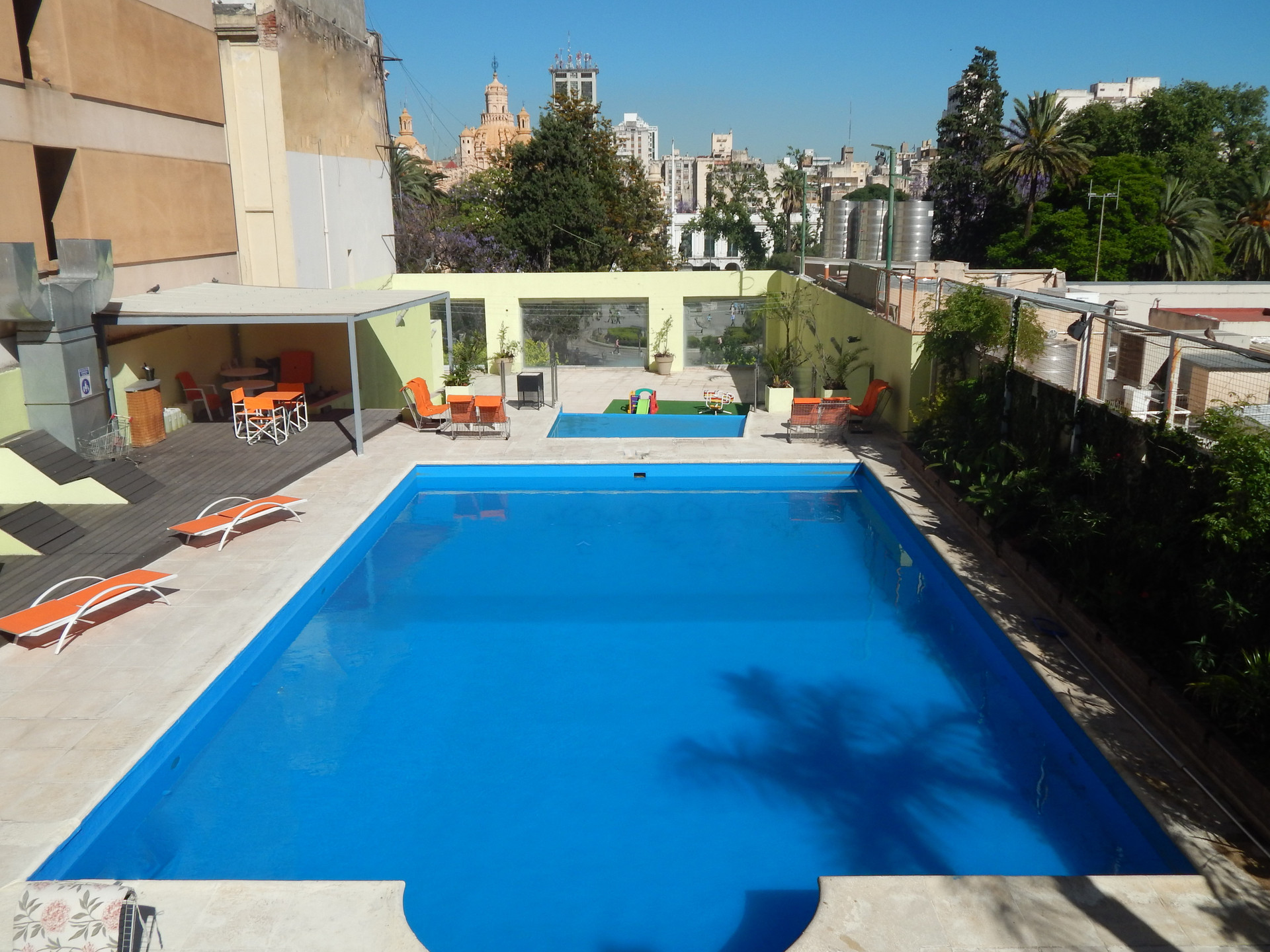 Vista Exterior Interplaza Hotel