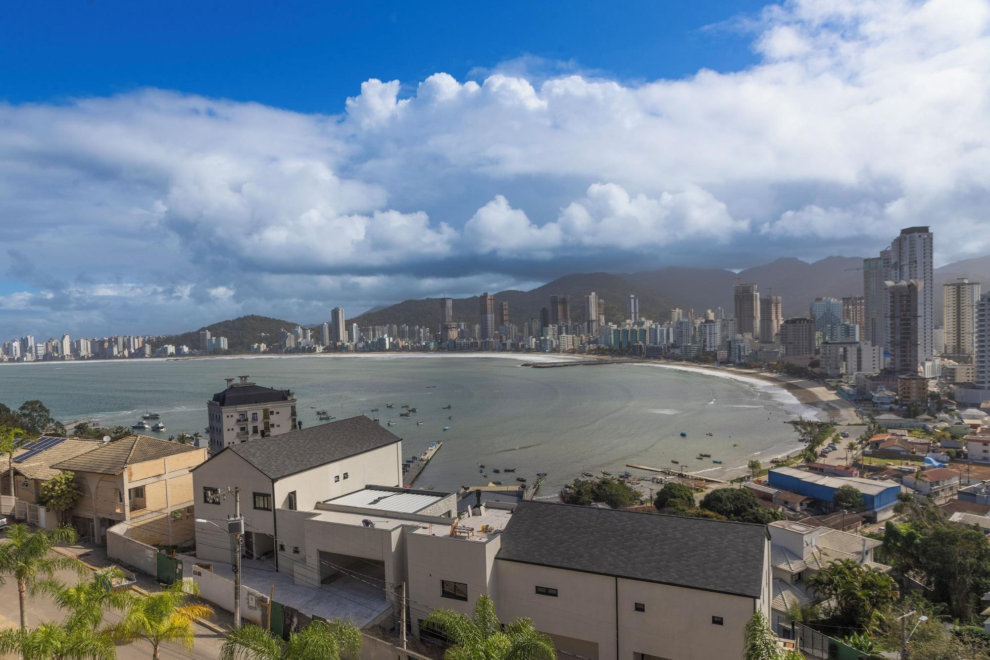 Vista Exterior Oasis do Mar Hotel