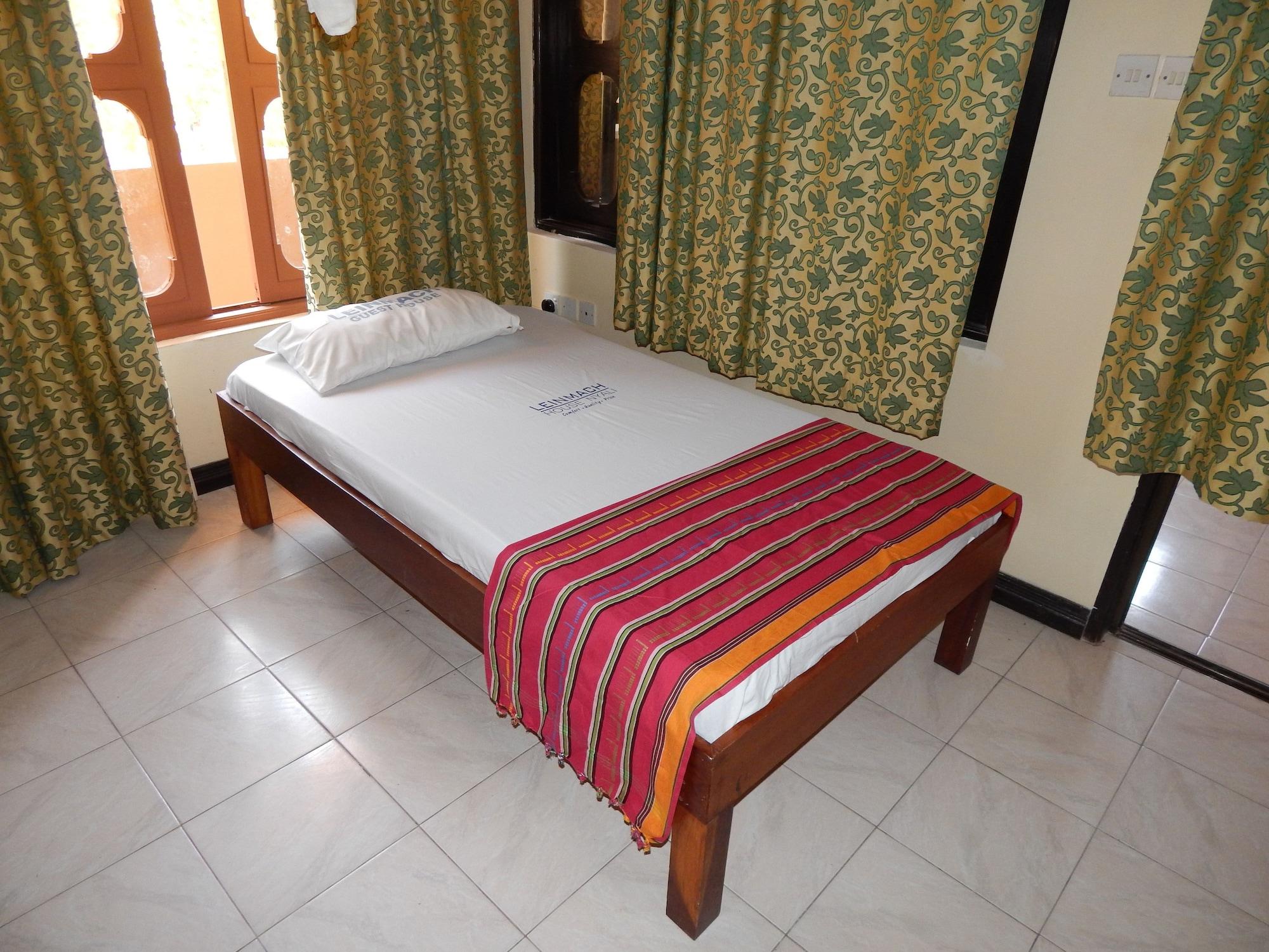 Habitación Leinmach House, Nyali