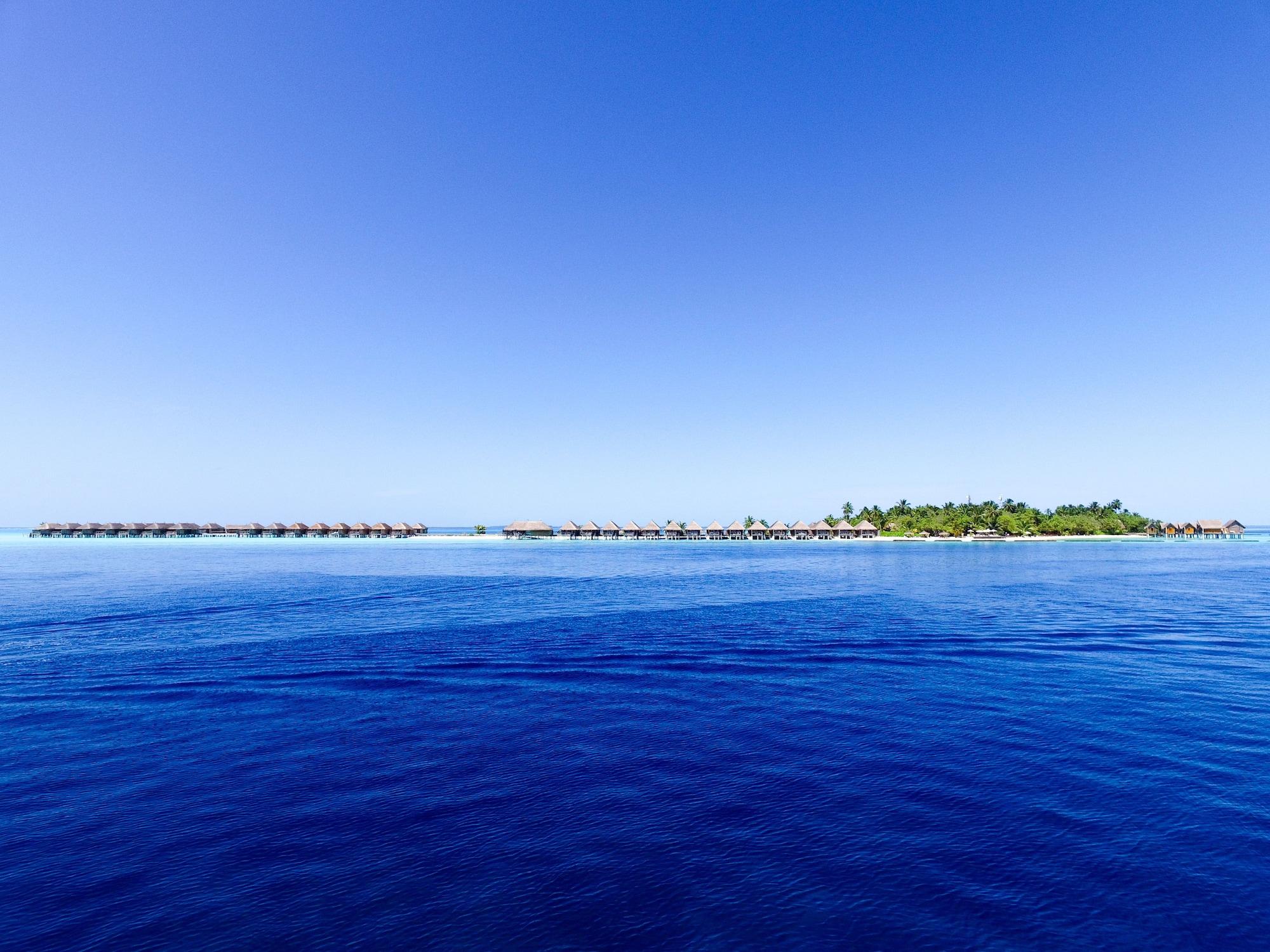 Vista Exterior Constance Moofushi All Inclusive