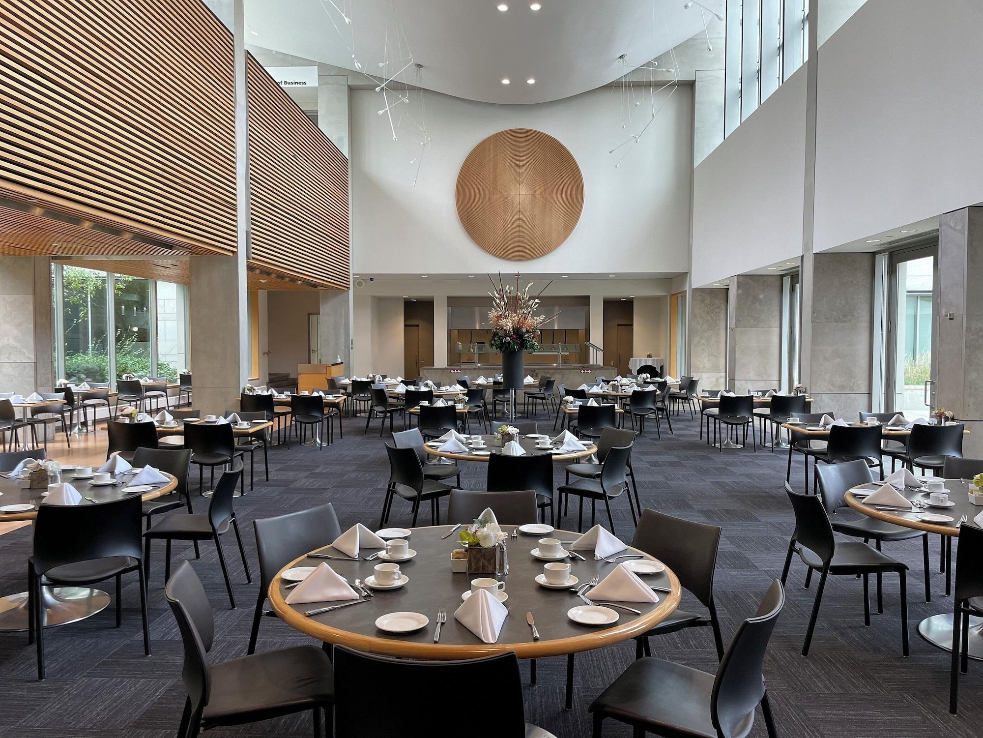 Restaurant Schulich Hotel & Conference Centre