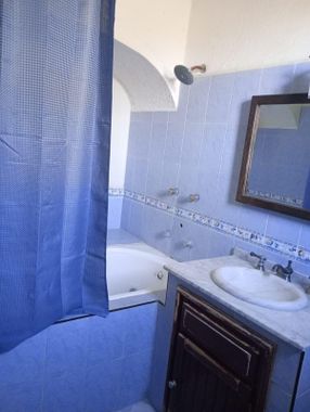 Charming 2-bedroom cottage with WiFi, AC in tranquil Tequesquitengo - Hoteles mejor calificados en Tequesquitengo, Morelos