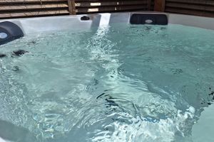 Alquiler Vacacional - Renovated Beach Villa with Heated Spa & Resort Style Garden only 400m the beach