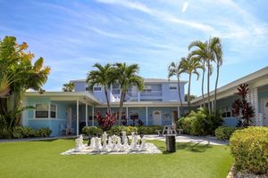 Alojamiento - St Pete Beach Suites
