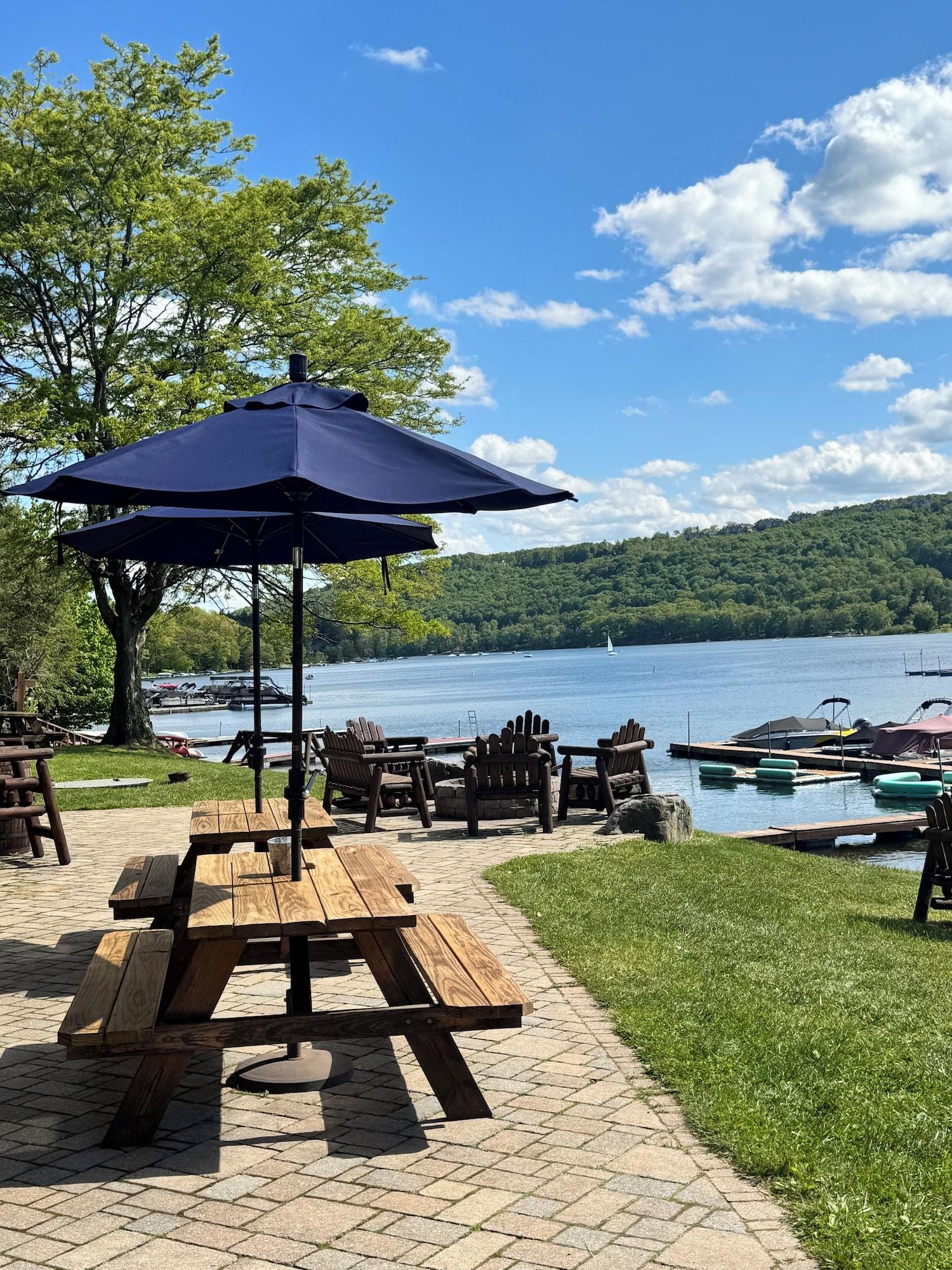 Restaurant LakeFront Lodge