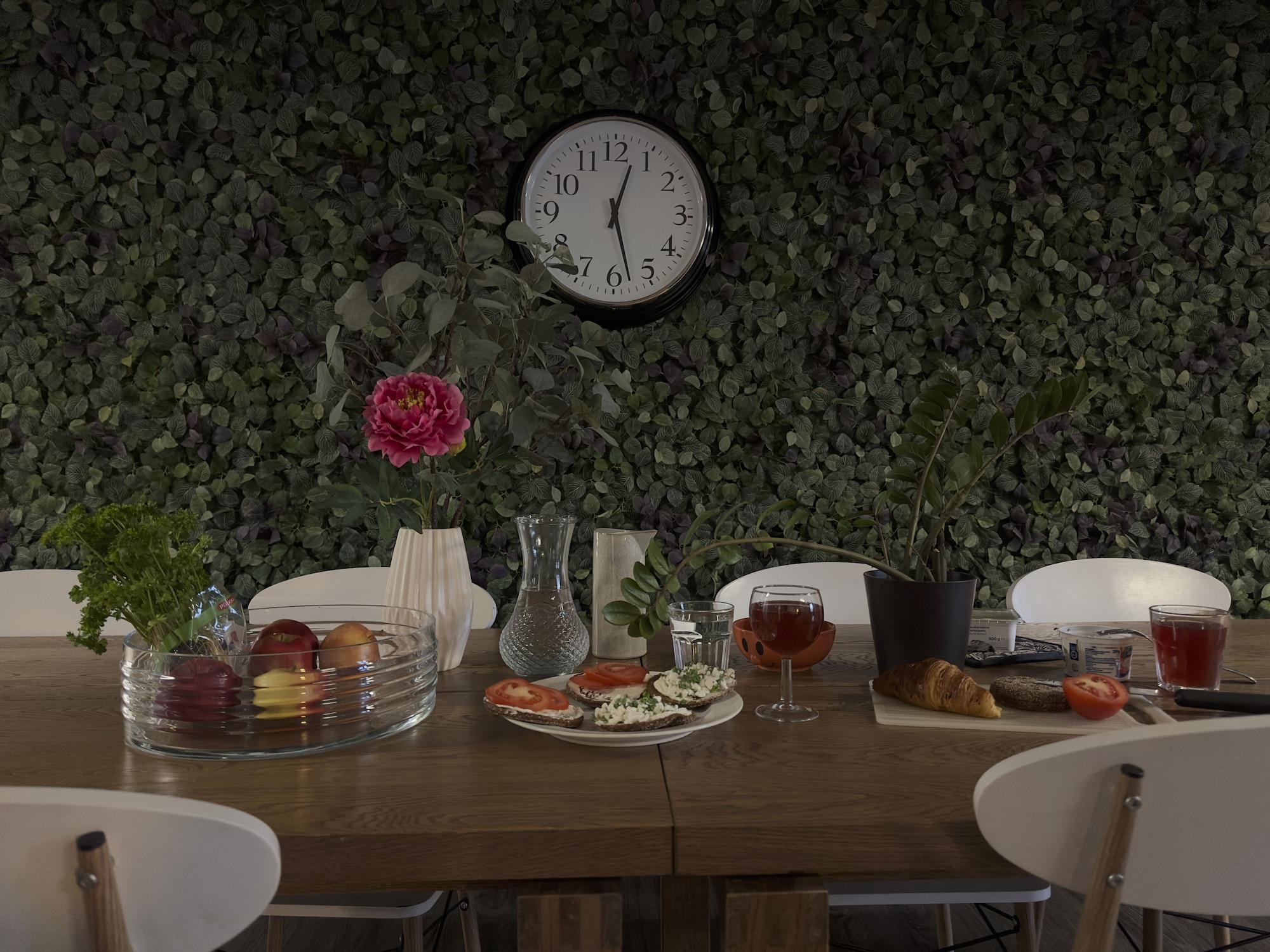 Restaurant The Rooms Airport - 20Rooms