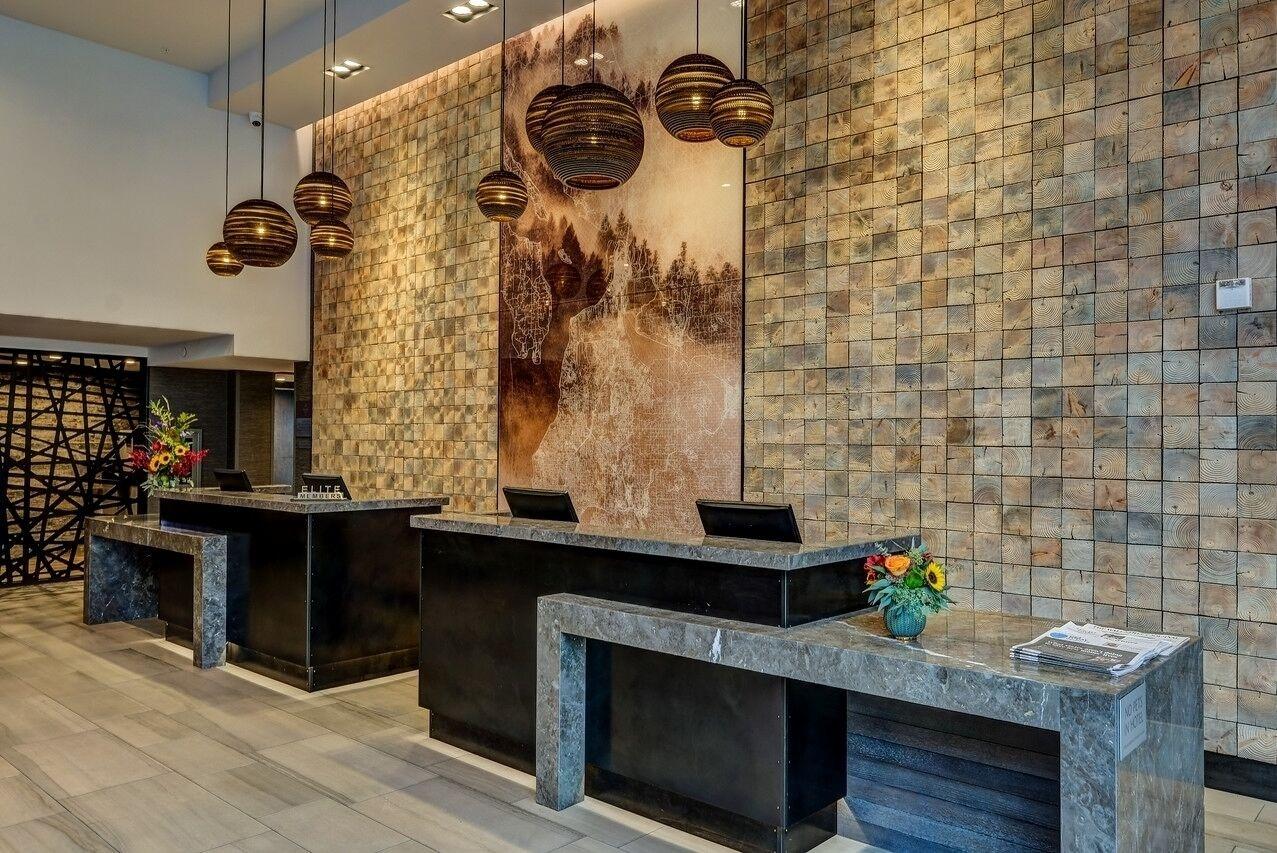 Vista Lobby Delta Hotels by Marriott Seattle Everett
