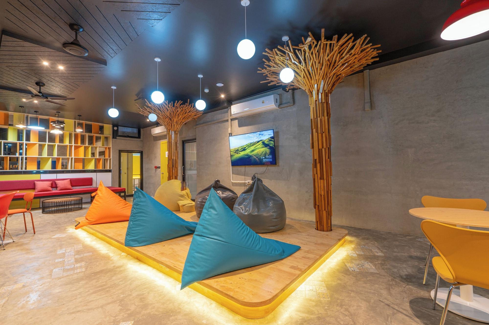 Instalaciones Recreativas Patong Poshtel - Adults Only - Hostel