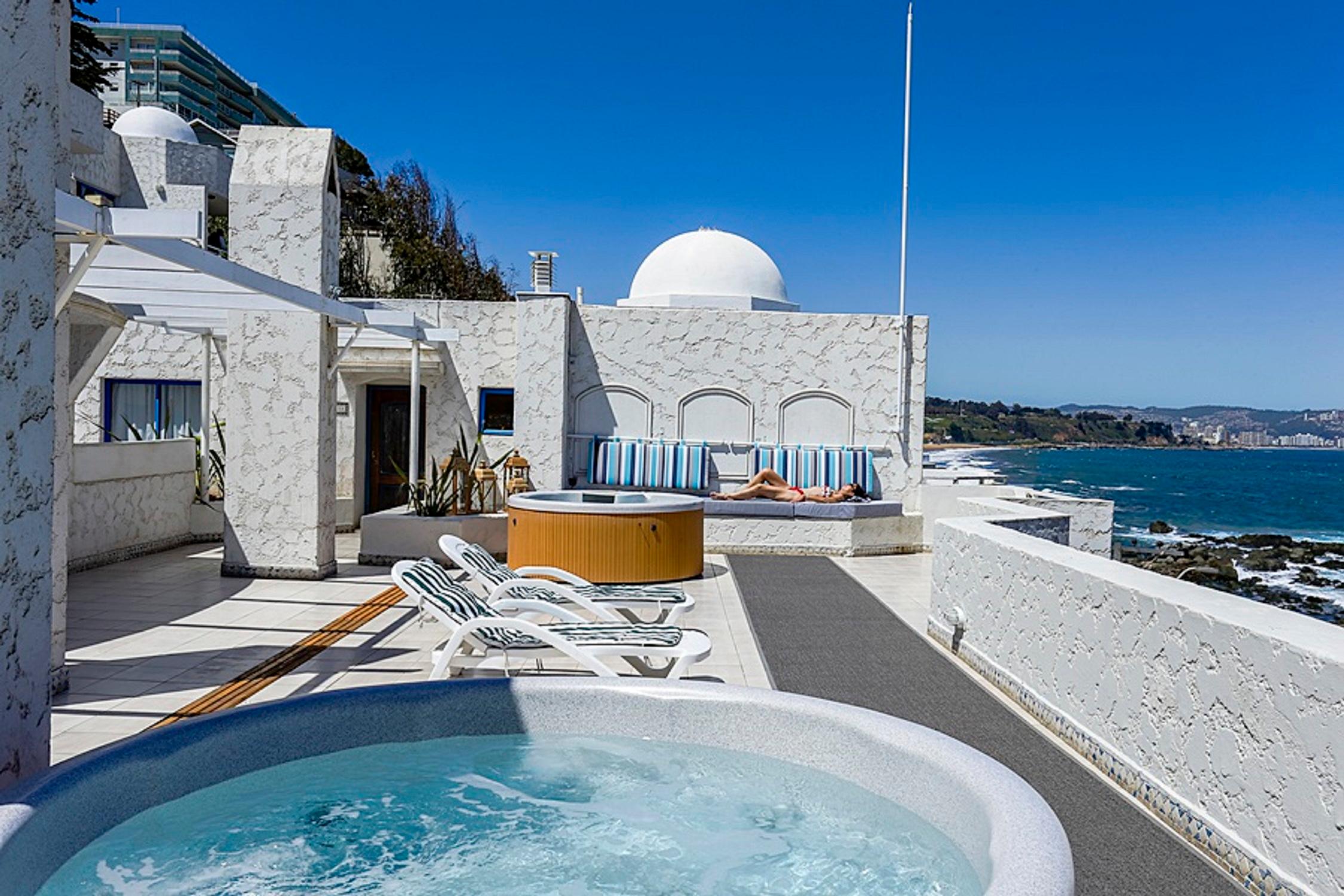 Vista Exterior MR Mar Suites