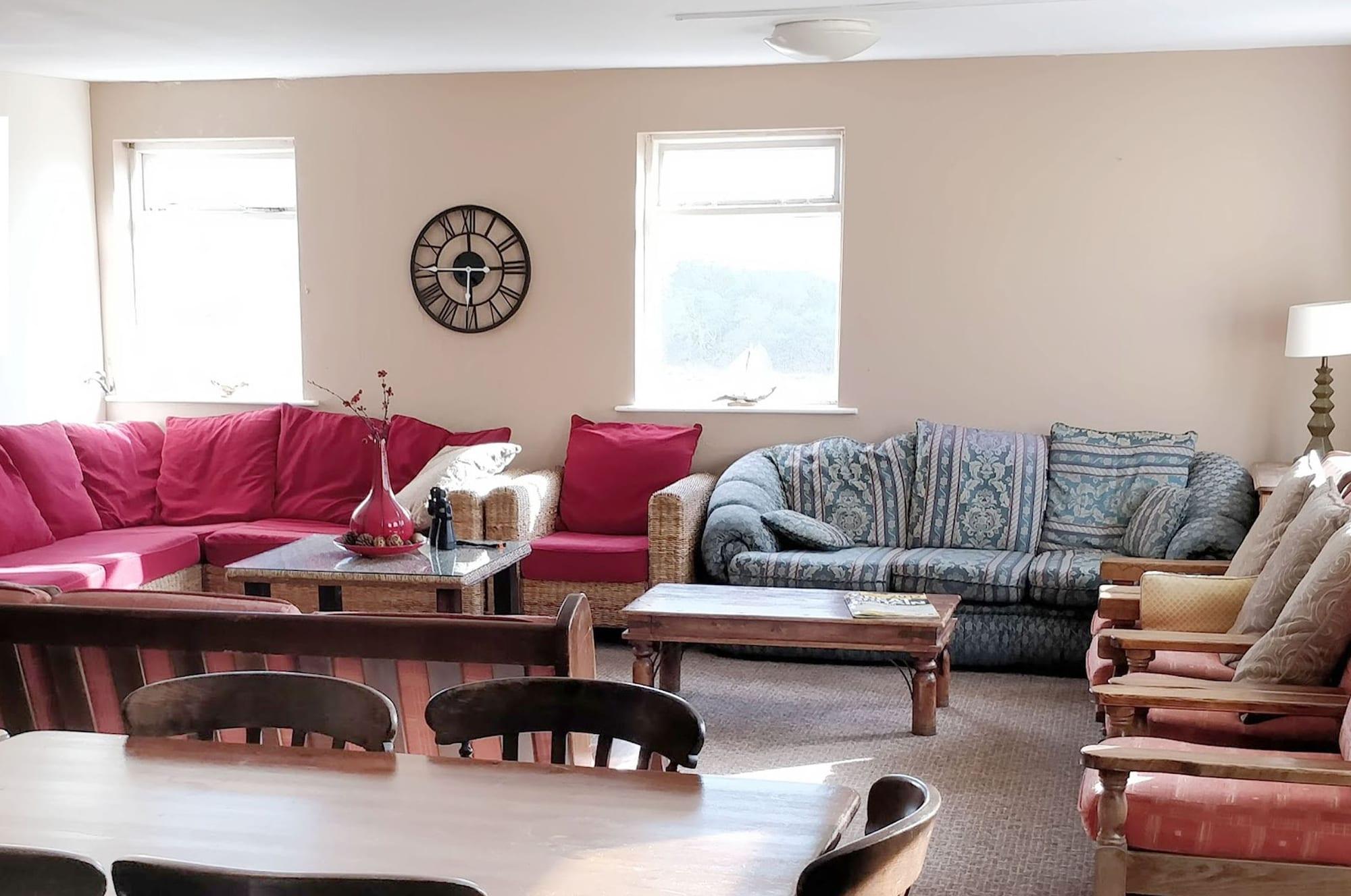 Bar/Salón Áras BnB and Self Catering Accommodation