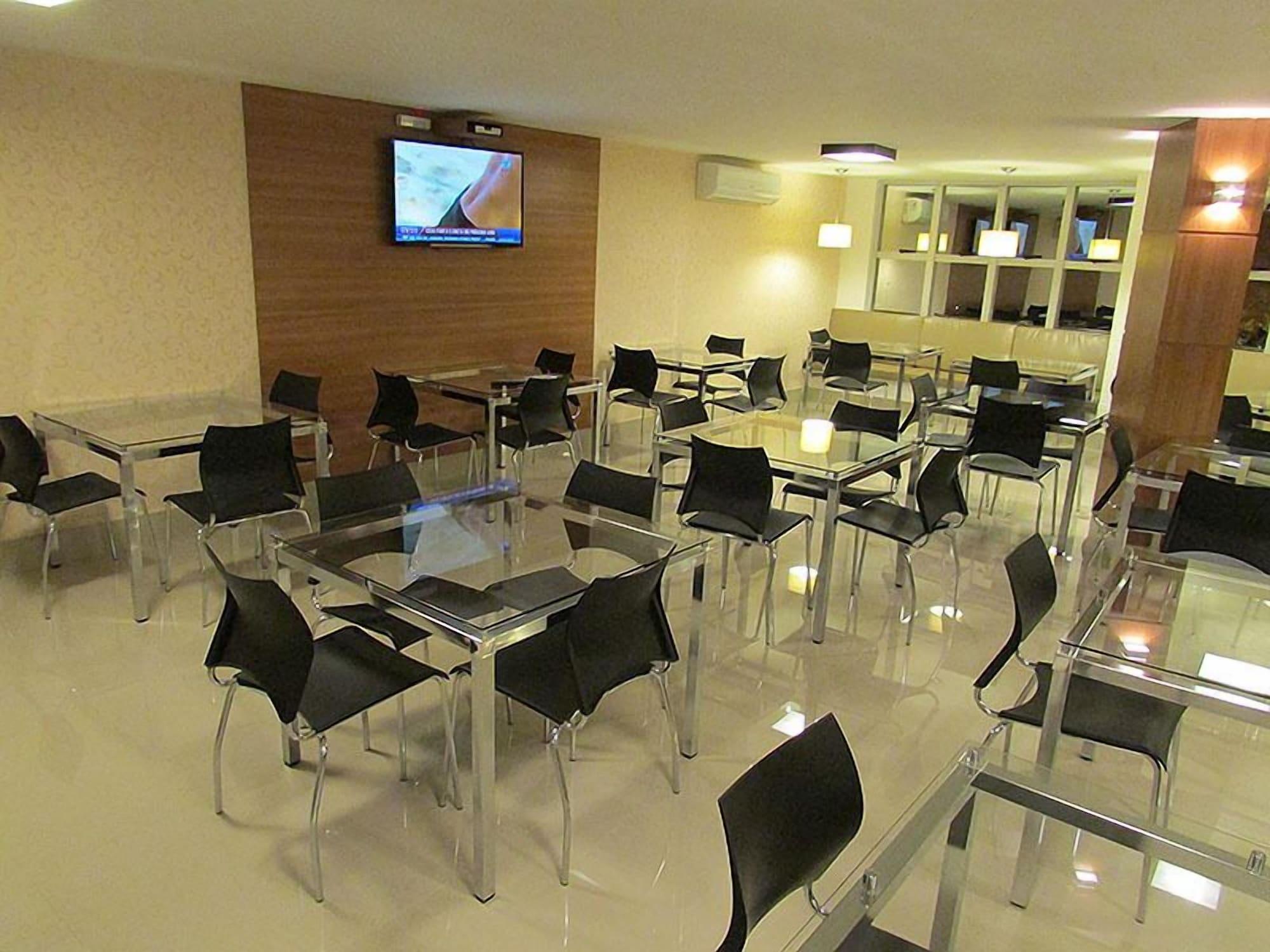 Restaurant Hotel Master
