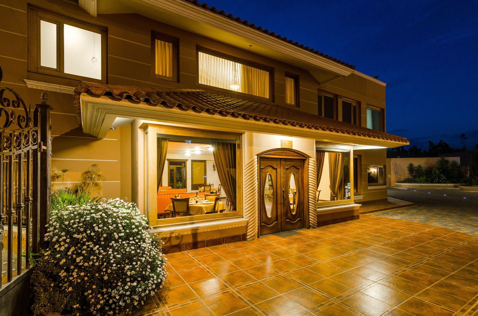Vista Exterior Hotel Spa Casa Real
