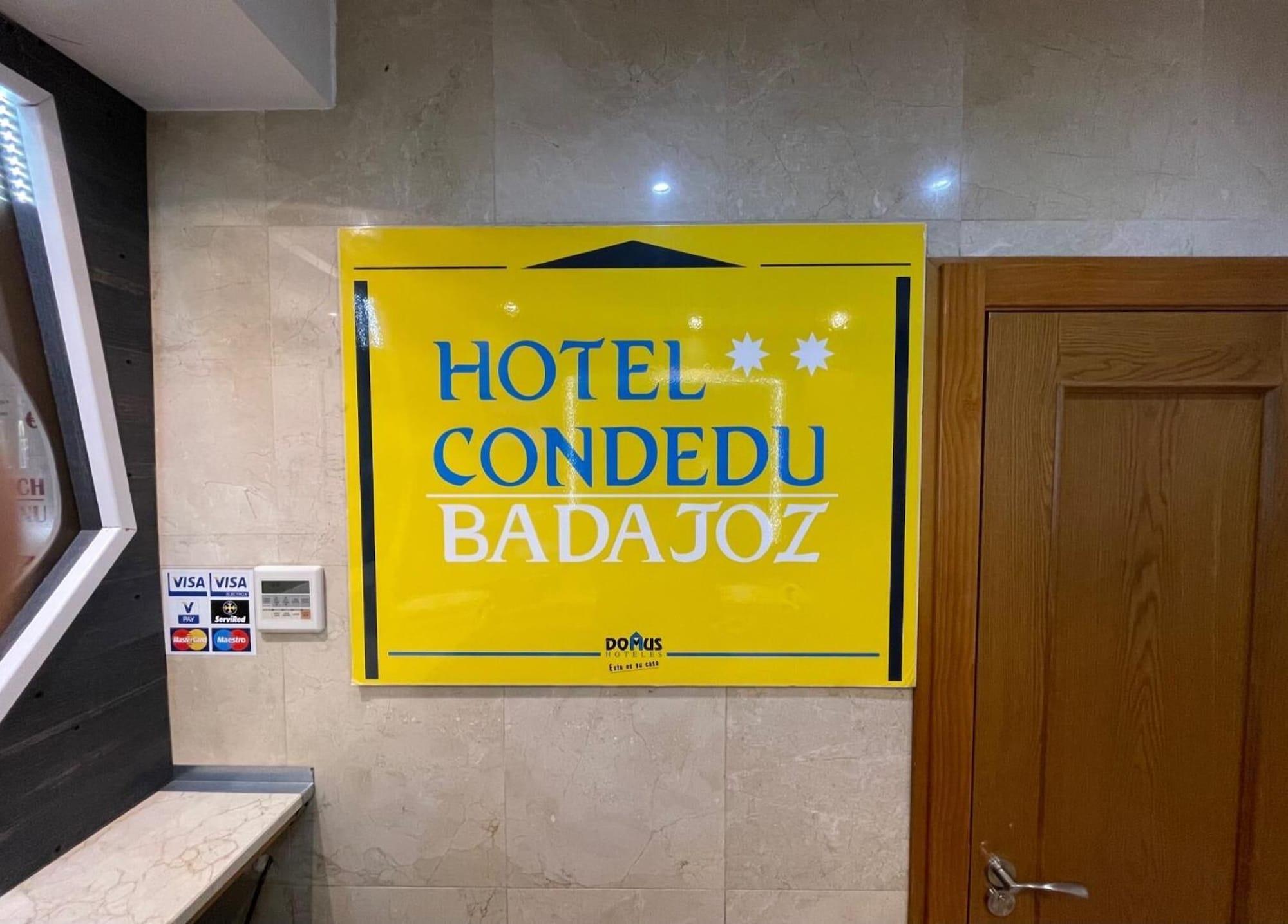 Vista Exterior Hotel Condedu Badajoz