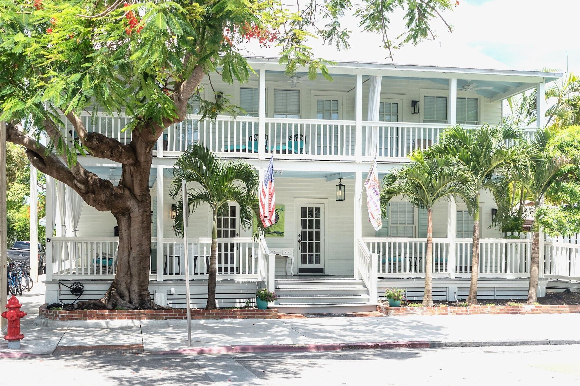 Varios The Porch on Frances Inn