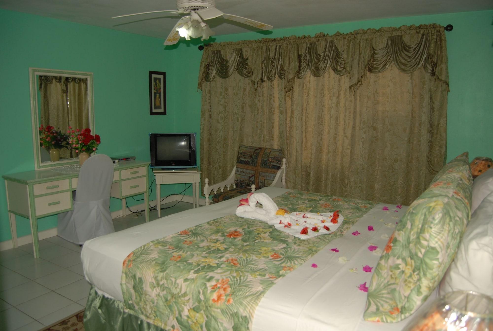 Habitación PinkHibiscus Guest House