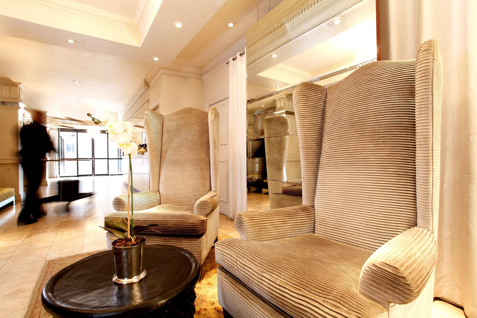 Vista Lobby Manhattan Hotel
