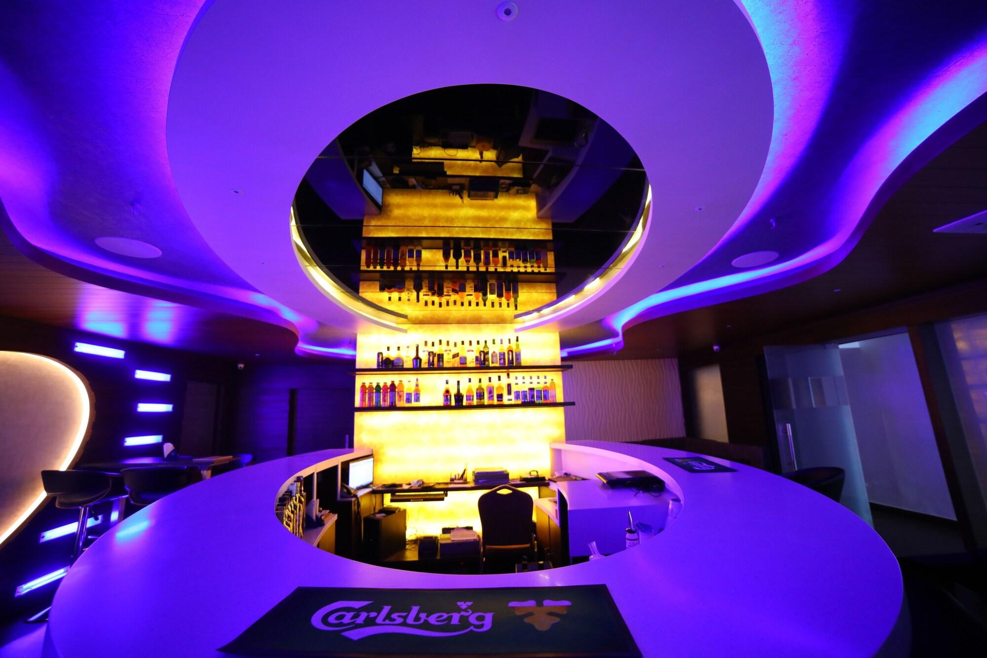 Bar/Salón Hotel Marg Krishnaaya