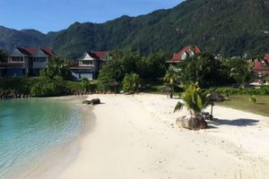 Alquiler Vacacional - Eden Island - 3 bedroom en-suite penthouse condo with large veranda near beach
