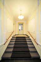 Alojamiento - Alqush Downtown Hotel