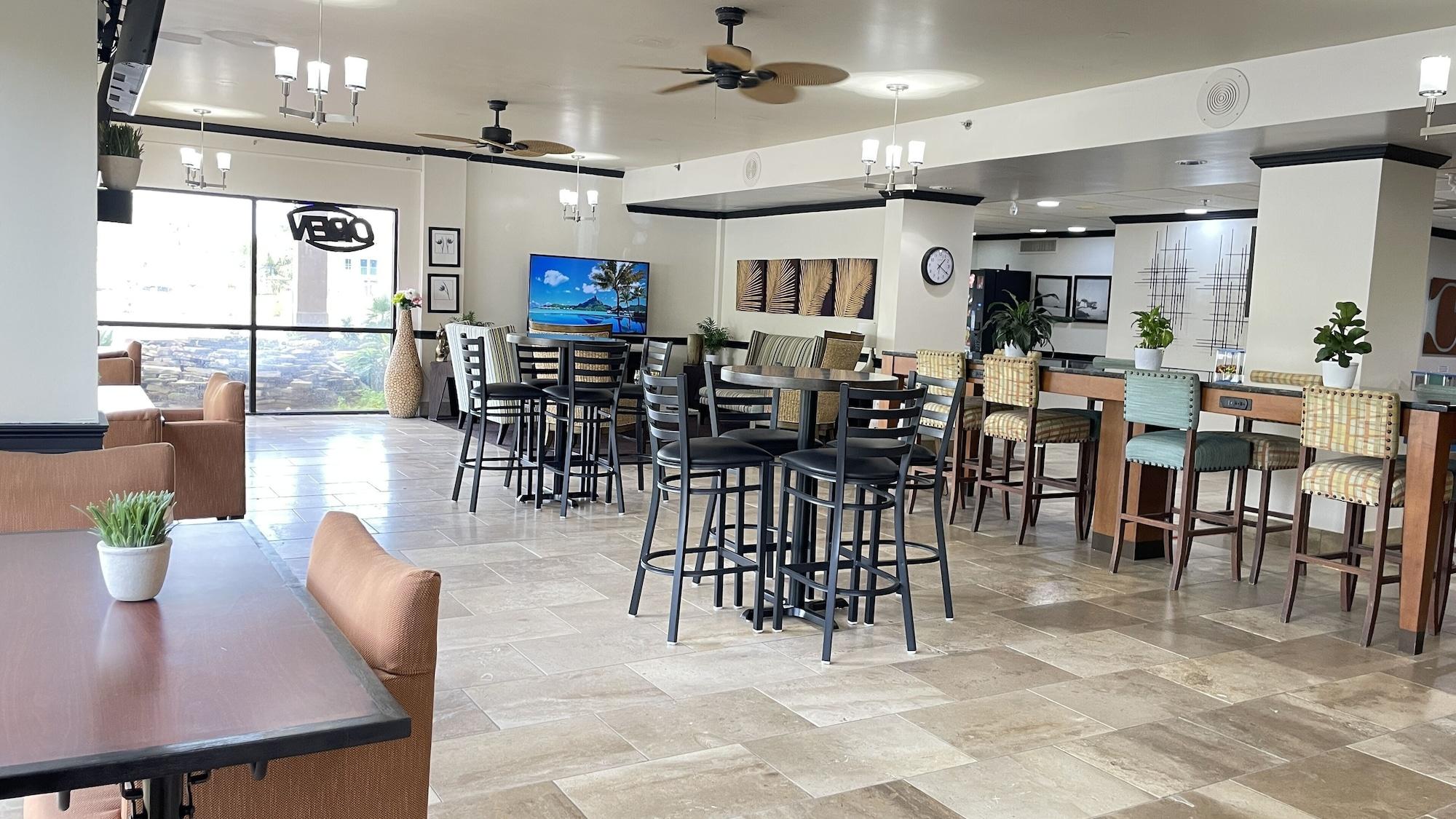 Restaurant THE PARAGON of Golden Isles