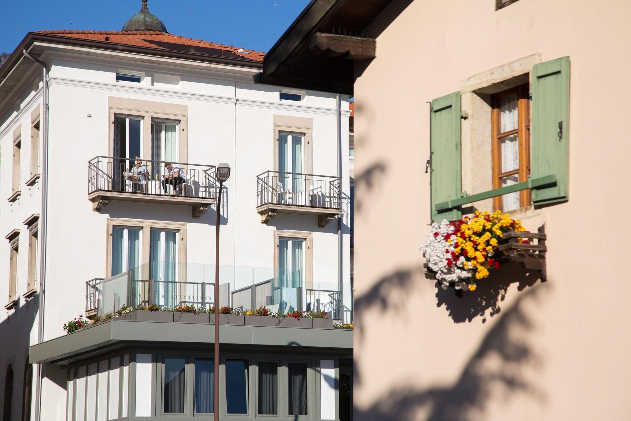 Vista Exterior Hotel Lago di Garda
