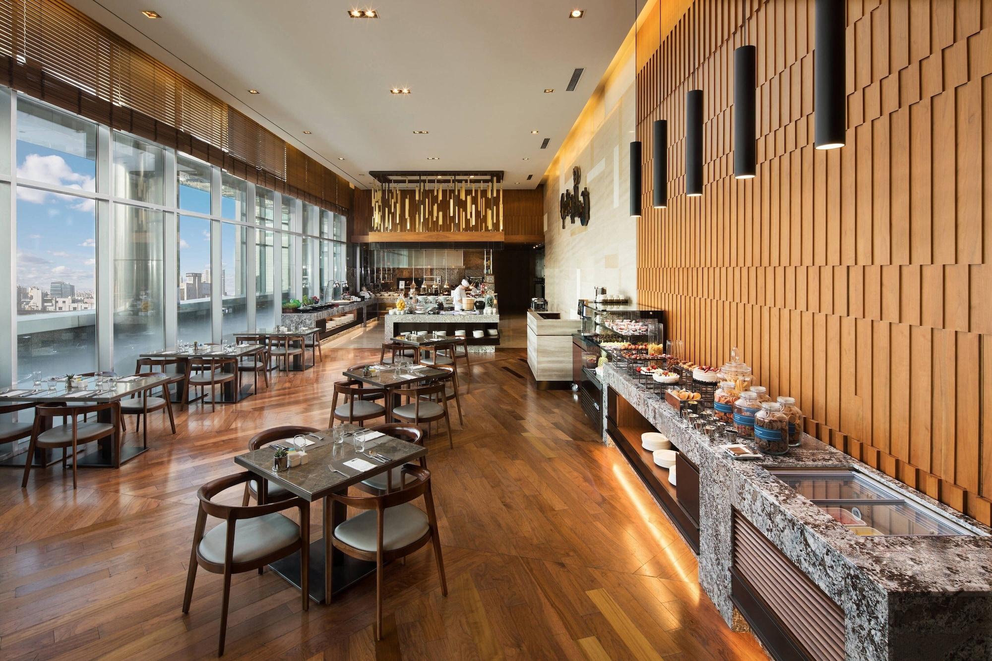 Restaurant Courtyard by Marriott Seoul Times Square