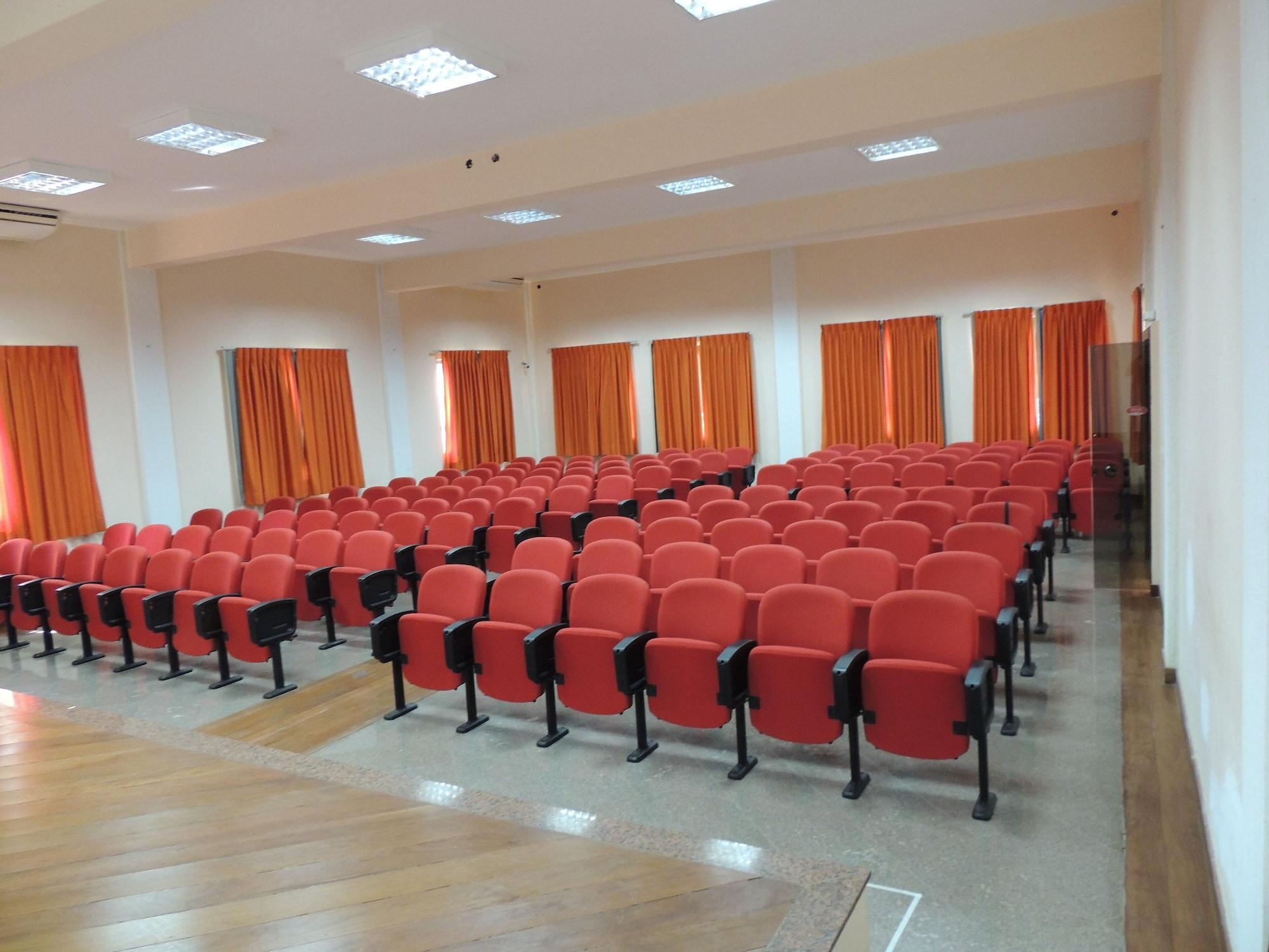 Sala de Reuniones Cep Lago Hotel Ecológico