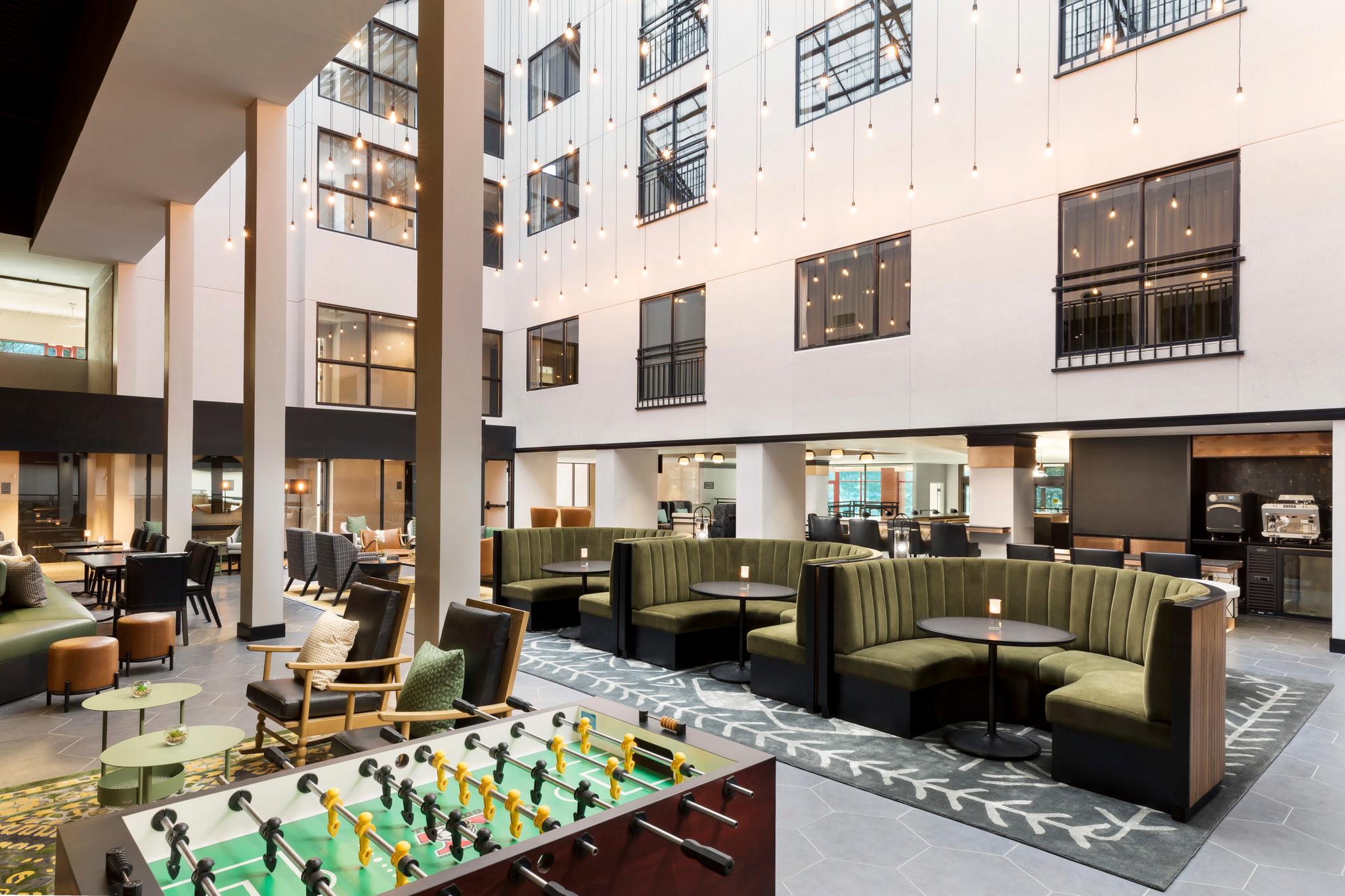 Vista Lobby The Arcadian powered by Sonder
