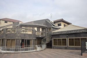 Alojamiento - Eastgate Hotel