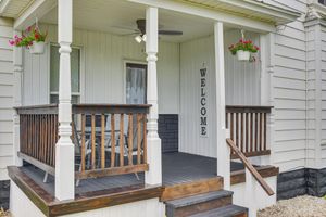 Alquiler Vacacional - Countryside Biggsville Home w/ Yard, Dogs Welcome!