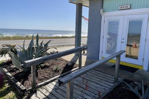 Alojamiento - Beach Front Motel