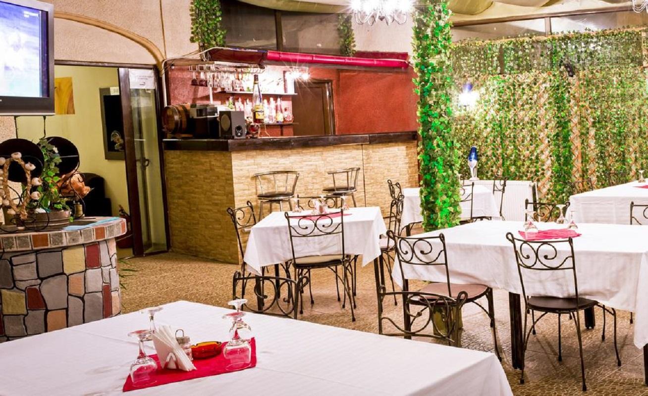 Varios Hotel Eos